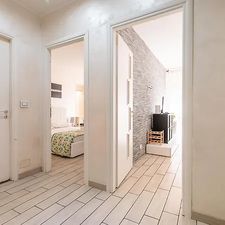 Camerana Prestige Porta Nuova Turin